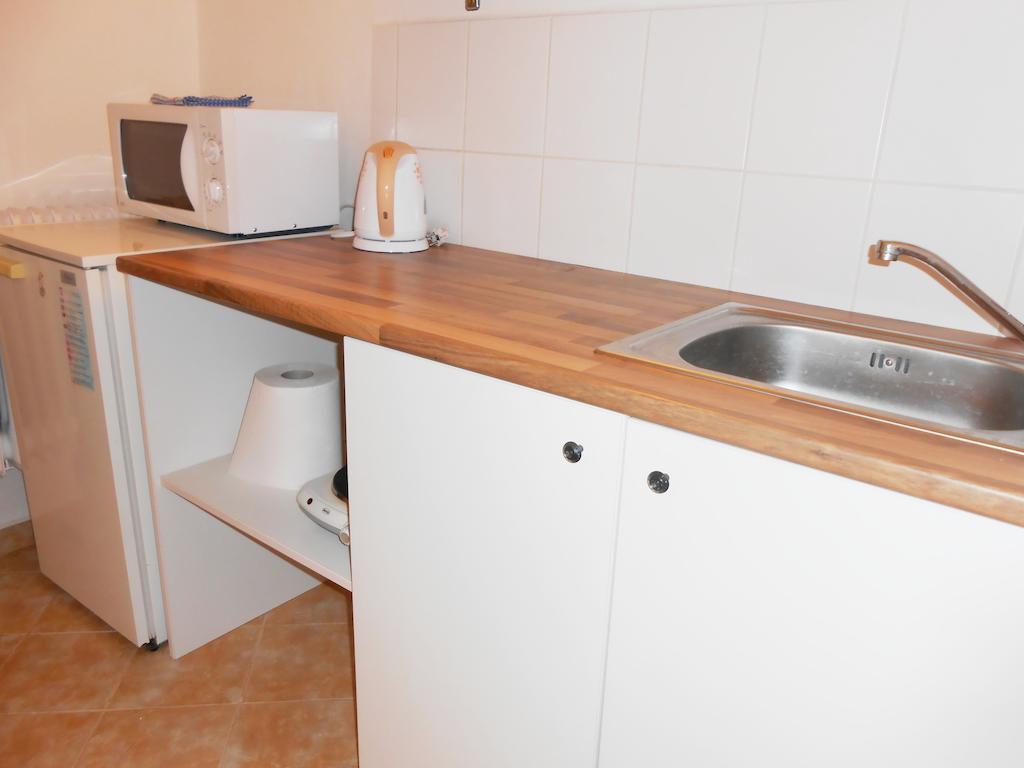 White Rabbit Hall Hotell Poděbrady Rum bild